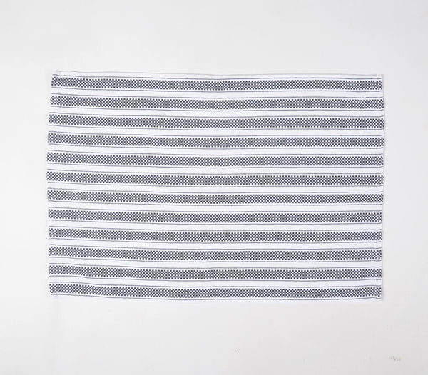 Yarn-dyed kitchen towels (set of 3) | Serviettes de cuisine teintées dans la masse (lot de 3)