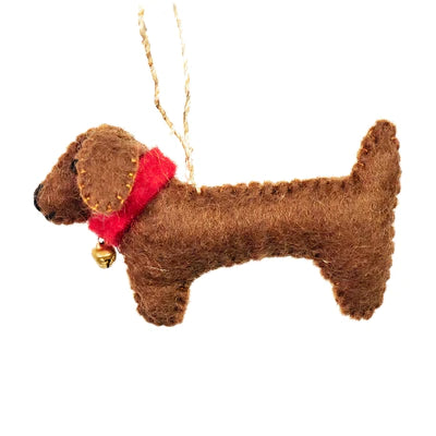 Dachshund Dog Felt Ornament | Ornement en feutre en forme de teckel