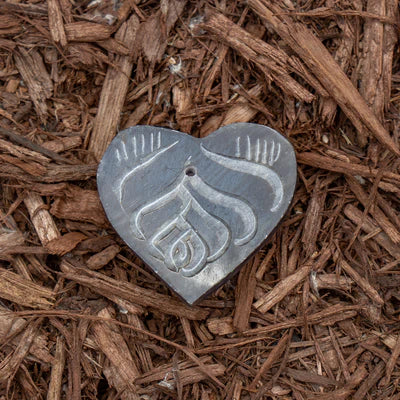 Soapstone Heart Incense Holder - Grey | Porte-encens coeur en stéatite - Gris