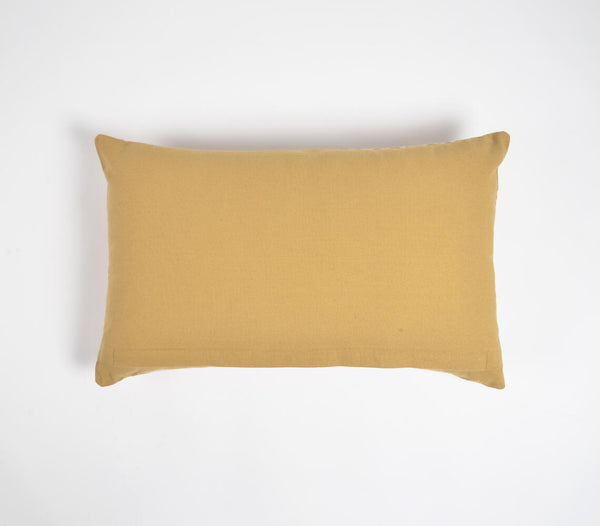 Mustard Monochromatic illusion pillow | Moutarde Oreiller d'illusion monochrome