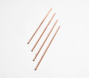 Eco-friendly classic copper solid straws (set of 4) | Pailles solides en cuivre classique respectueuses de l'environnement (lot de 4)