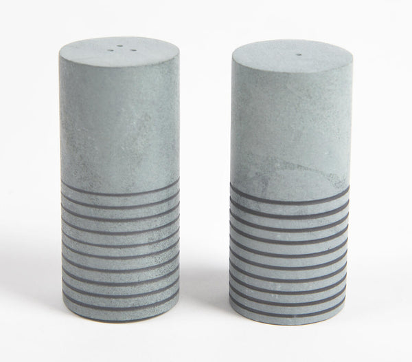 Turned grey stone salt & pepper shakers | Salière et poivrière en pierre grise tournée