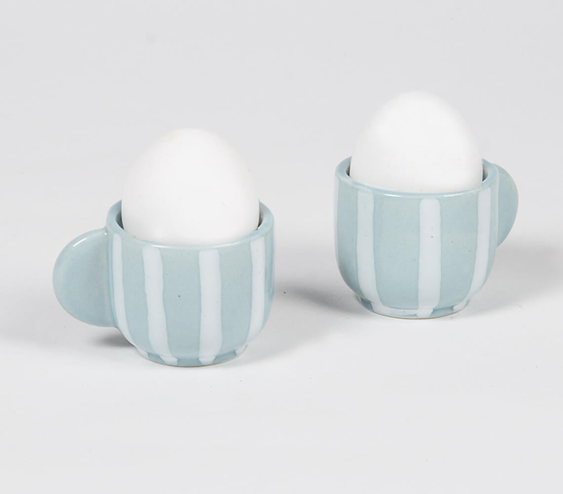 Ceramic striped egg cups (set of 2) | Coquetiers en céramique à rayures (lot de 2)