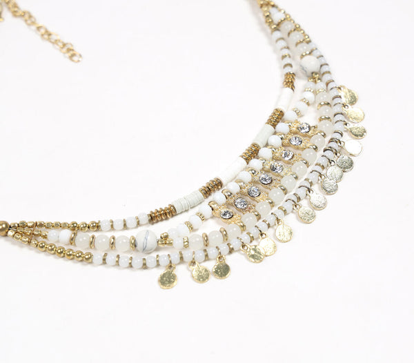 Neutral beaded metallic necklace | Collier neutre en perles métalliques